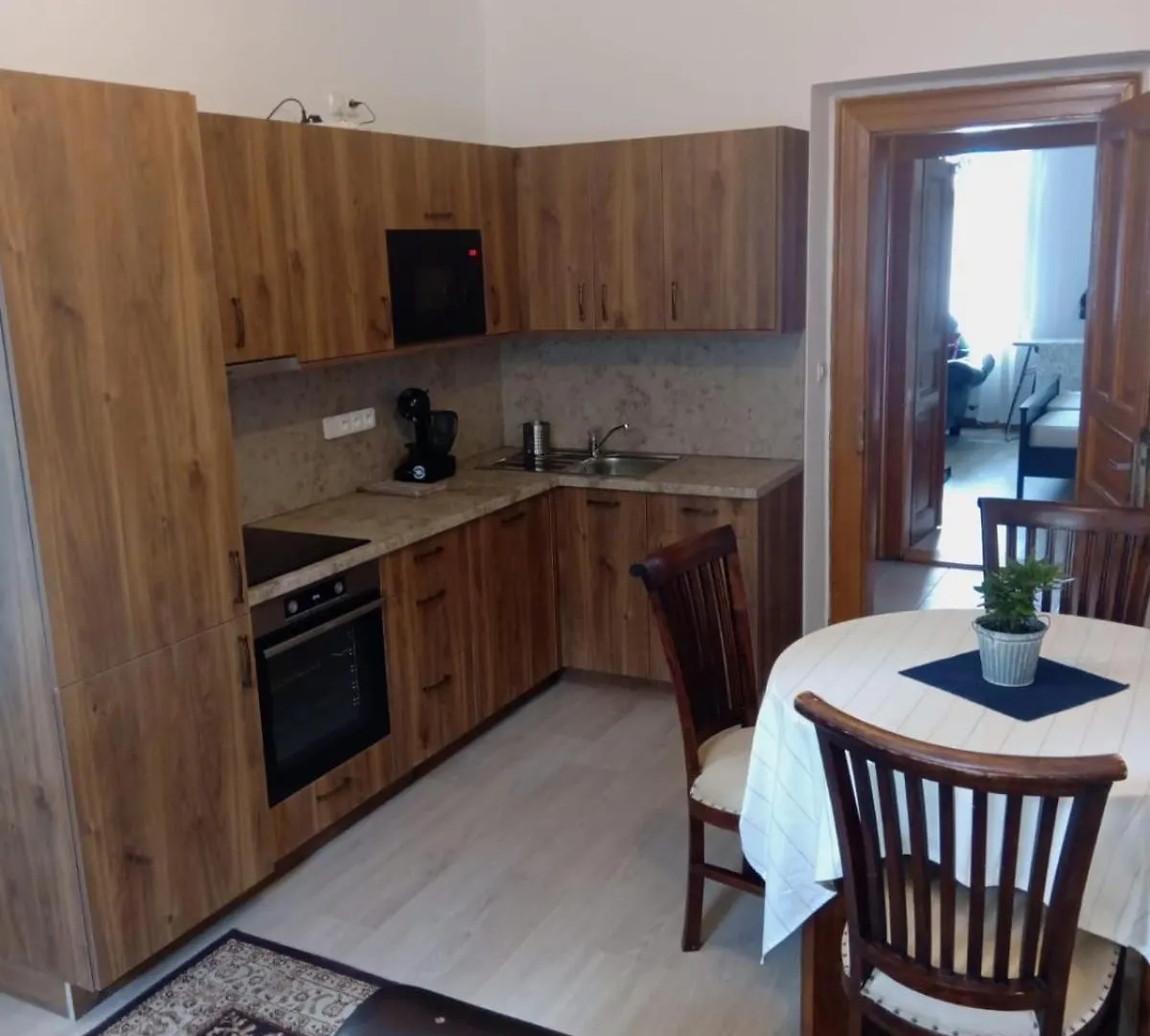 Historic Villa Apartments Praag 0*,