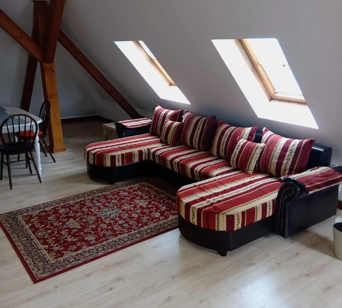 Historic Villa Apartments Praag Tsjechië