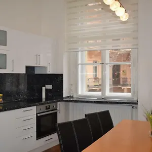 Tiva Downtown Apartamento