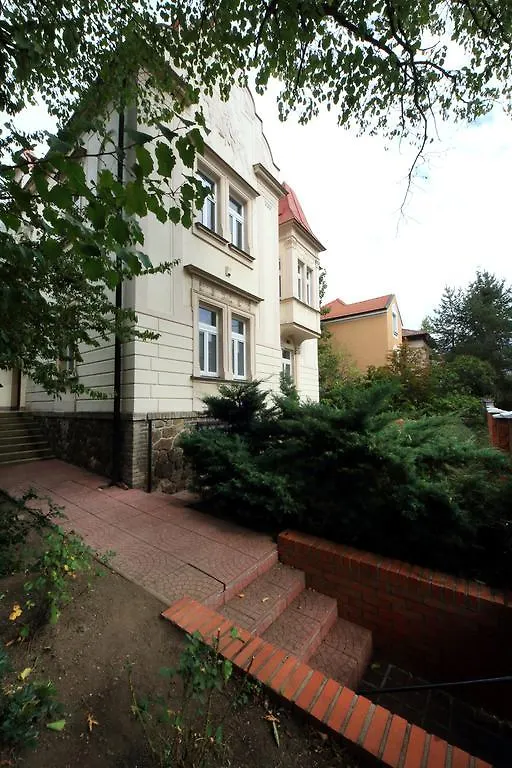 Historic Villa Apartments Praga 0*,